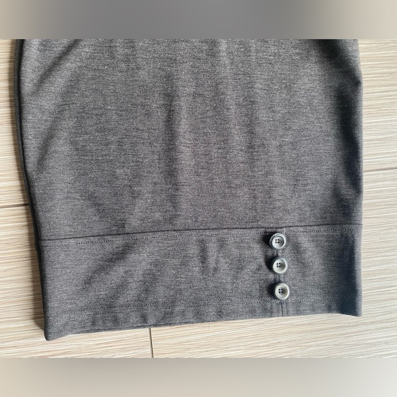 NWT Mandala Design Grey Stretch Pencil Skirt Size XS - Picture 2 of 8